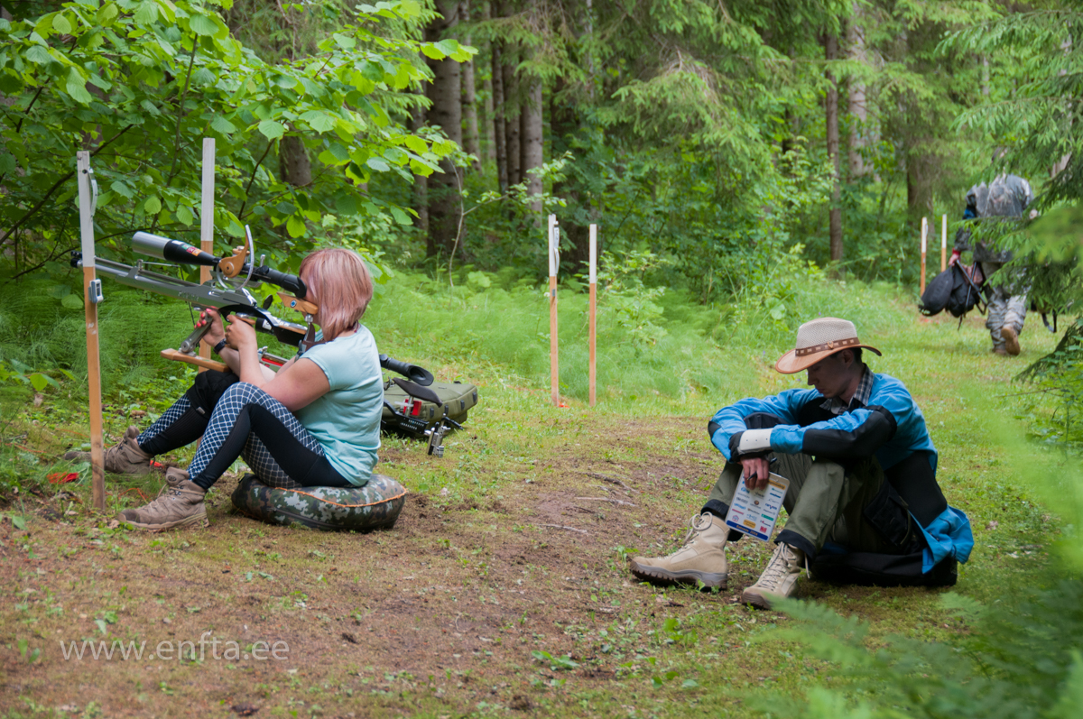 047 Anne-Mall Reinu and Romi Agar